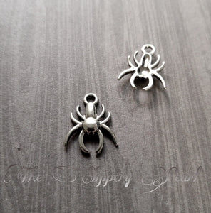 Spider Charms Antiqued Silver Spider Pendants Halloween Charms Spooky Charms Creepy Spider Charms Arachnid Charms 10 pieces