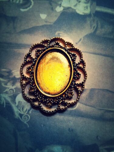 1 Cabochon Setting Frame Oval 25x18 Antique Gold Tone Pendant Flatback Bezel