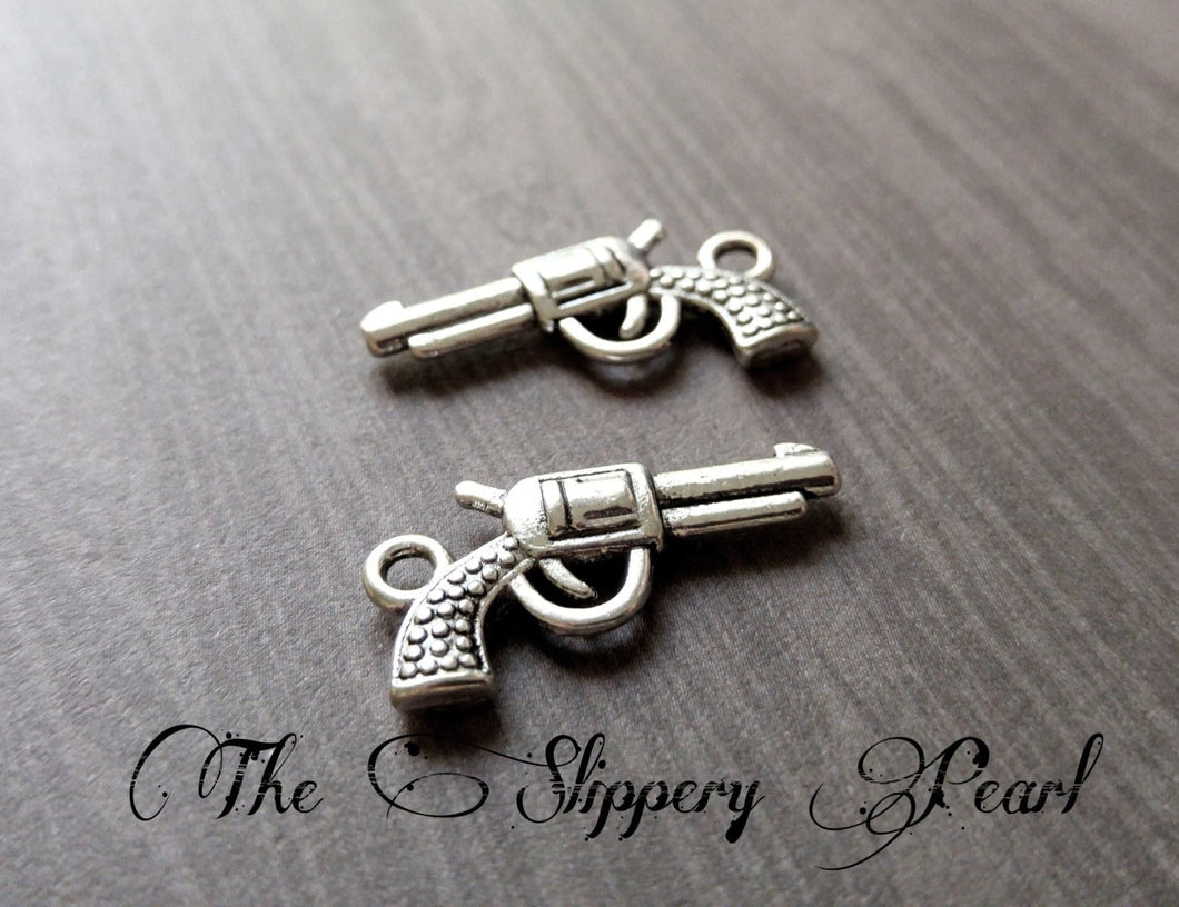 Gun Charms Silver Gun Charms Pistol Charms Six Shooter Charms Western Charms Texas Charms Cowboy Charms Wild West Charms 10 pieces