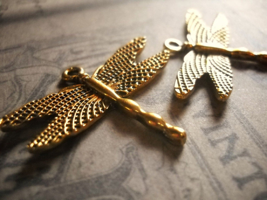 Dragonfly Charms Antiqued Gold Charms Dragonfly Pendants Insect Charms Bug Charms Garden Pendants 4 pieces