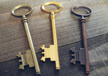 Load image into Gallery viewer, Big Keys Large Skeleton Key Bronze Key Pendants Gold Skeleton Key Lot Assorted Keys 80mm 3 inch Keys Old Fashioned Keys Large Key Pendants