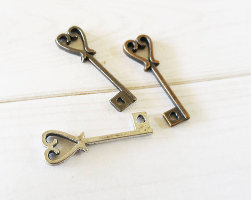 Heart Key Charms Key Pendants Heart Keys Assorted Keys Skeleton Keys Heart Skeleton Key Antiqued Silver Antiqued Copper Black Keys 6pcs