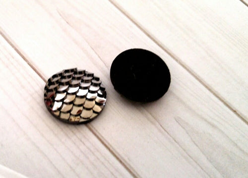 Mermaid Scale Cabochons 18mm Cabochons Grey Scales Round Cabochons Dragon Scale Flat Back Embellishments 2 pieces