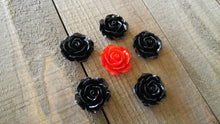 Load image into Gallery viewer, Flower Cabochons Resin Flowers Flower Flat Backs Resin Cabochons Flat Back Flowers Rose Cabochons 18mm Cabochons 18mm Red Black Flowers 6pcs