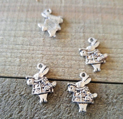 Rabbit Charms Antiqued Silver Rabbit Pendants Herald Rabbit Fairy Tale Charms 5 pieces