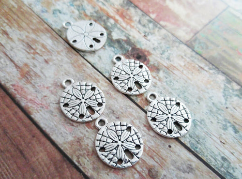 Sand Dollar Charms Sand Dollar Pendants Antiqued Silver Charms Ocean Charms Nautical Charms 10 pieces 19mm