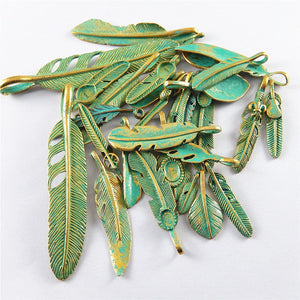 Feather Charms Feather Pendants Antiqued Bronze Feather Patina Charms Verdigris Patina Verdigris Charms Bronze Charms BULK 28pcs