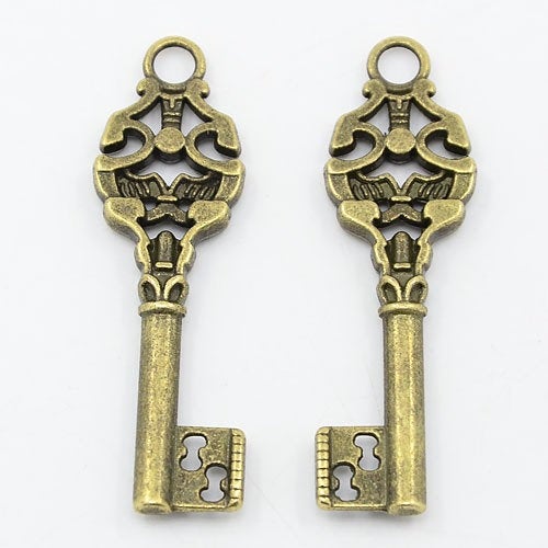 Bulk Skeleton Keys Antiqued Bronze Key Charms Key Pendants Steampunk Keys 2 Sided Keys Bronze Skeleton Key Wholesale Keys 200pcs PREORDER