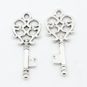 Skeleton Key Pendants Key Charms Antiqued Silver Heart Keys Wedding Keys Silver Keys Steampunk Keys BULK Skeleton Keys 300pcs PREORDER