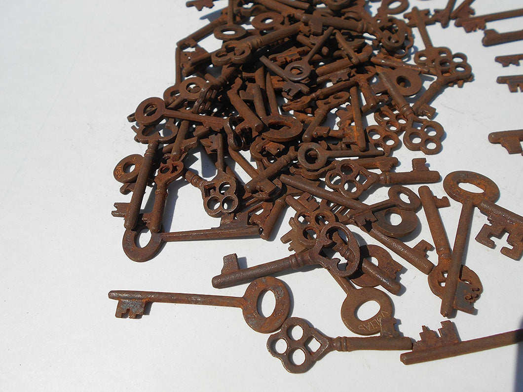 Rusty Metal Keys Vintage Key Pendants 1800s Keys Vintage Reproduction Old Keys BULK Skeleton Keys Rusty Keys 100pcs