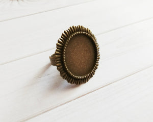 Adjustable Ring Blank Antiqued Bronze Circle Cabochon Setting 20mm