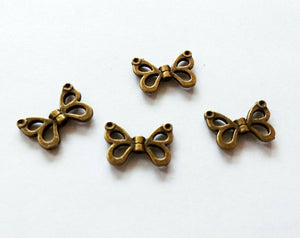 10 Butterfly Wing Beads Antiqued Bronze Wing Beads Wing Charms Bead Frames Butterfly Charms 10pcs 15mm