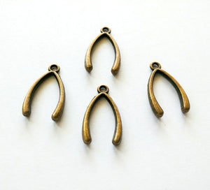 4 Wishbone Pendants Antiqued Bronze Thanksgiving Charms Holiday Charms 24mm