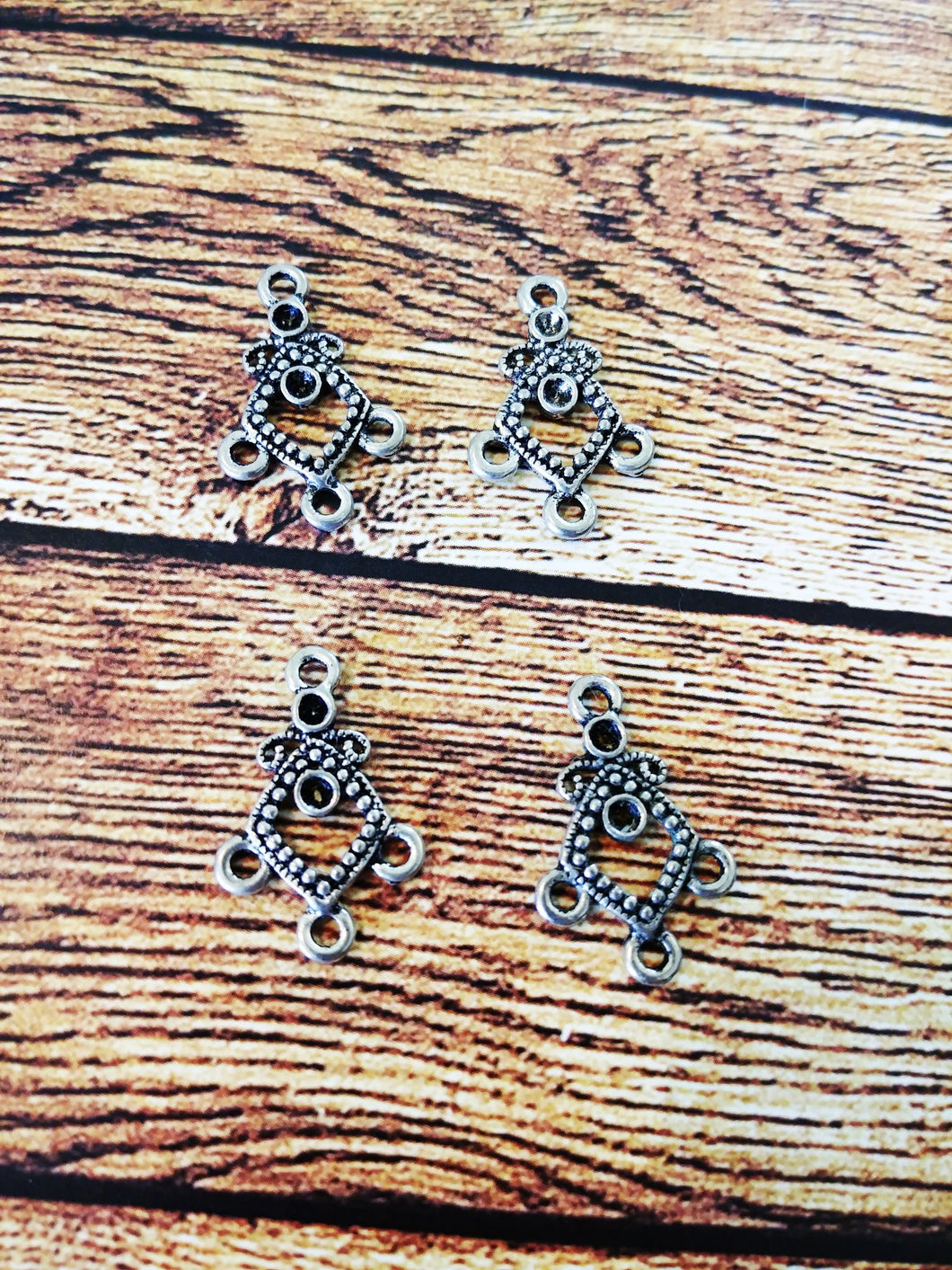 Chandelier Findings Link Charms Link Pendants Connector Charms Antiqued Silver Charms Silver Link Silver Connectors Silver Pendants 4pc