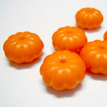 Load image into Gallery viewer, Acrylic Beads Orange Plastic Beads 13mm Beads Orange Beads Halloween Beads Fall Beads 10 pieces Pumpkin Beads