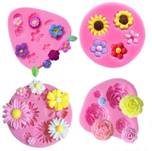 Load image into Gallery viewer, Resin Jewelry Mold Pendant Mold Flower Cabochon Mold Flower Mold Resin Mold Floral Mold Resin Casting Set of 4
