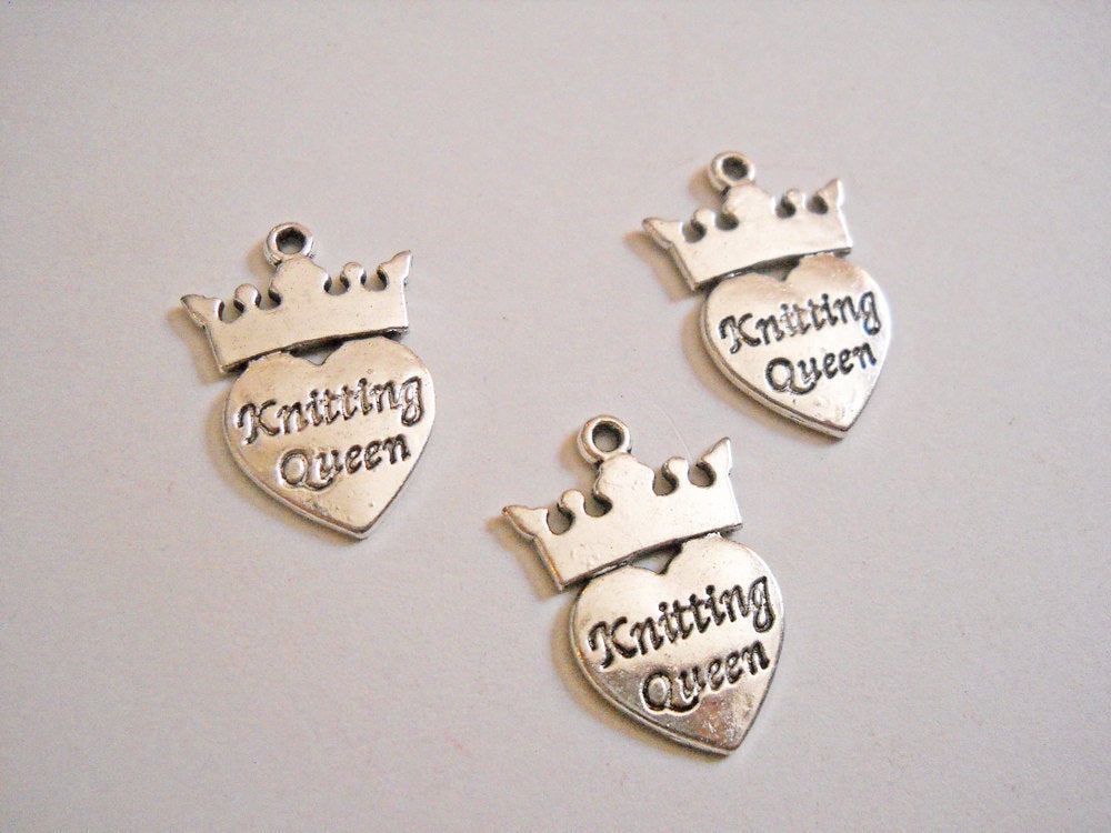 Knitting Charms Antiqued Silver Knitting Queen Charms Knitting Pendants Crochet Charms Stitch Marker Charms BULK Charms 40pcs PREORDER