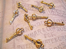 Load image into Gallery viewer, Gold Keys Gold Charms Key Charms Skeleton Keys Gold Key Charms Wholesale Keys Key Pendants Antique Gold Keys 10 pieces