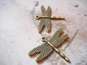 Dragonfly Charms Insect Charms Dragonfly Pendant Bronze Dragonfly Charms Antiqued Dragonfly Steampunk Charms 10pcs