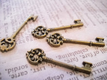 Load image into Gallery viewer, Skeleton Keys Skeleton Key Charms Pendants Antiqued Bronze Bulk Skeleton Keys 50 pieces wholesale 30mm