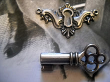 Load image into Gallery viewer, Key Hole Pendants and Matching Skeleton Keys Lock and Key Charms Pendants Connectors Assorted Keys Copper Silver Bronze Steampunk