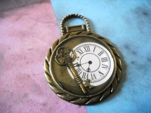 Pocket Watch Pendant Steampunk Pocket Watch Skeleton Key Pendant Bronze Pocket Watch Clock Pendant