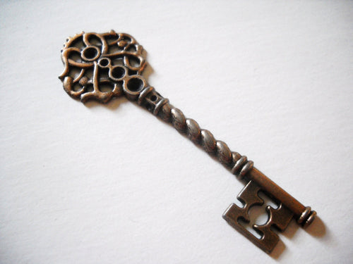 Skeleton Key Pendants Antiqued Copper Keys Steampunk Keys Copper Key Charms Copper Pendants Skeleton Keys 68mm 4 pieces SAMPLE