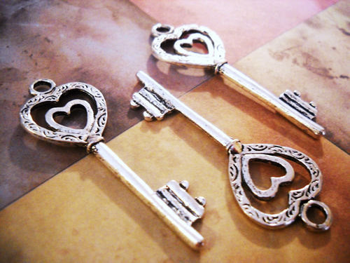 Heart Key Pendants Antiqued Silver Keys Heart Keys Skeleton Keys Key Charms 2 Sided 50mm 10pcs