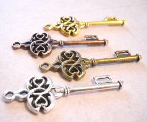 Skeleton Keys BULK Skeleton Keys Assorted Skeleton Keys 45mm 100 pieces Wholesale Skeleton Keys Key Pendants Wedding Keys
