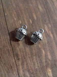 Cupcake Charms Silver Cupcake Charms Baker Charms Birthday Charms 3D Charms Cooking Charms Bakery Charms 4 pieces