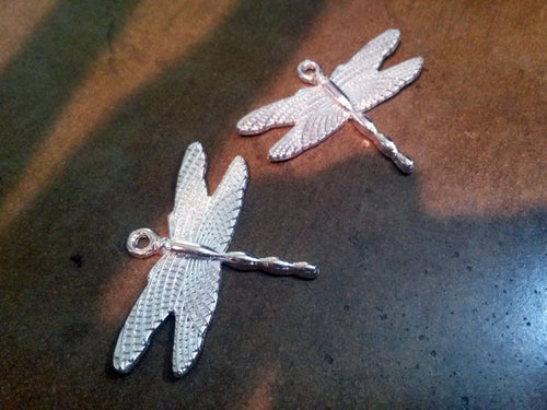 Dragonfly Pendants Silver Dragonfly Charms Steampunk Charms Steampunk Dragonfly Shiny Silver Charms Silver Pendants 4 pieces