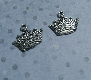 Crown Charms Pendants-Crown-Antiqued Silver-17mm-1100pcs- Wholesale Charms