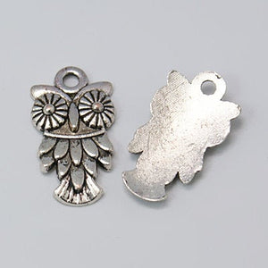 Owl Charms Antiqued Silver Owl Charms Silver Charms BULK Charms Wholesale Charms Bird Charms Nature Charms Owl Pendants 50pcs