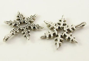 Snowflake Charms Snowflake Pendants Antiqued Silver Winter Charms Christmas Charms Silver Snowflake Charms BULK Charms Wholesale 400pc PRE