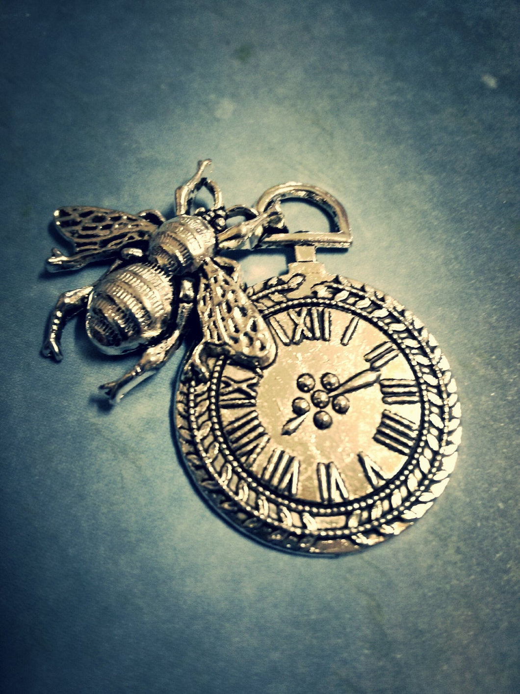 Clock Pendants Pocket Watch Pendants Vintage Style Bee Pendants Antiqued Silver Bee Pendants Large Focal Pendants  49mm 6pcs PREORDER