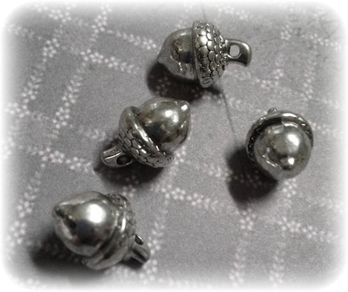 Acorn Charms Solid Charms Antiqued Silver Acorn Charms 3D Charms Oak Tree Charms Wholesale Charms BULK Charms 50 pieces