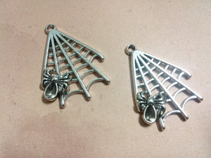 Spiderweb Pendants Charms Spider Charms Antiqued Silver Halloween Charms Creepy Charms 50 pieces