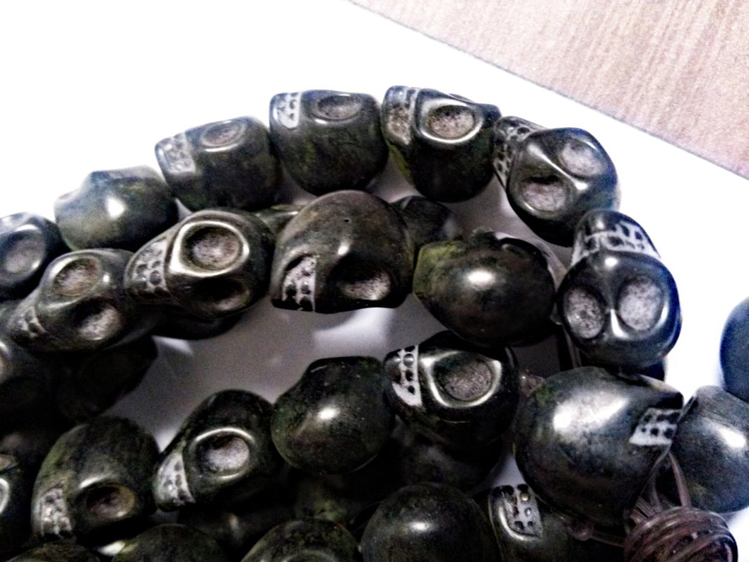 Skull Beads Halloween Beads Bulk Beads Wholesale Beads Black Skull Beads 20 strands 9x8 800 pieces PREORDER