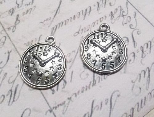 Clock Charms Pendants Antiqued Silver Steampunk Charms Wholesale Charms Bulk Pendants 50 pieces