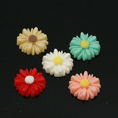 Flower Cabochons Assorted Colors Daisy Cabochons 13mm 10 pieces Flat Back Flower Embellishments for Rings Earrings