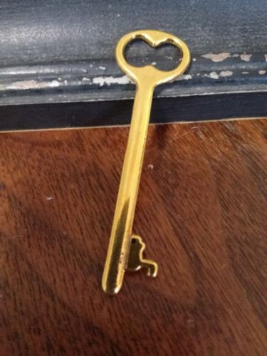 Skeleton Key Pendants Antiqued Gold Key Steampunk Keys Key Charms Gold Key Pendants Vintage Style Keys 2 pieces 53mm 2.08